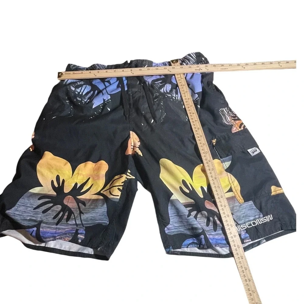 American Crown Mens Wisconsin Tropical Sunset Board Shorts Black 2XL Swim Trunks